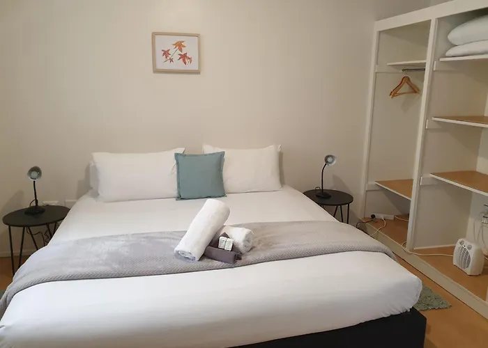 Woodlands Motel